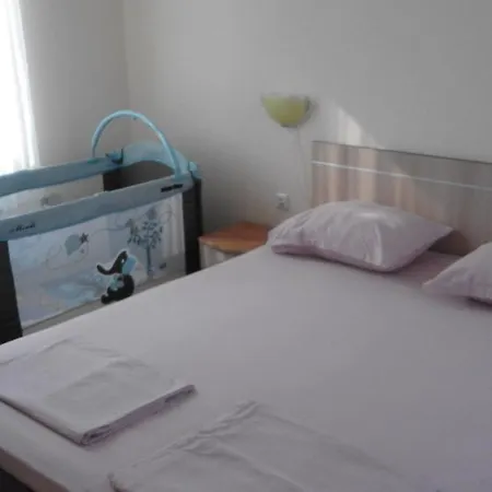 морски звуци Апартамент *